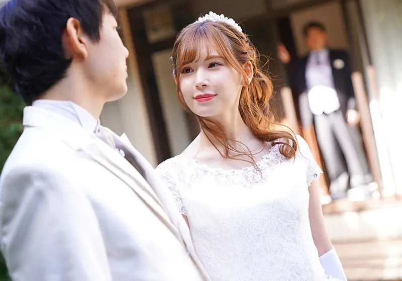 Bố ông chồng đụ bạn gái của con trai ngay sau lễ cưới của con trai